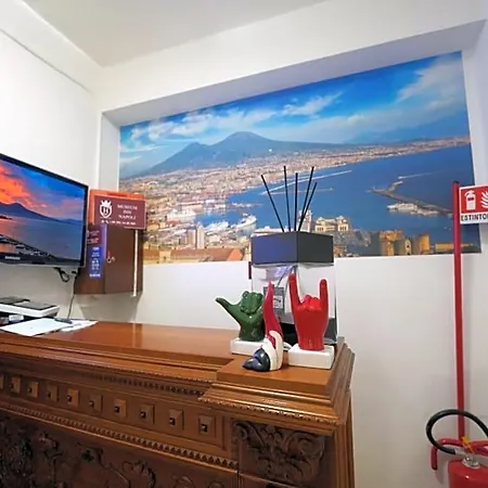 Garibaldi Oda ve Kahvaltı 4*