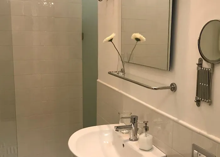 Garibaldi Frühstückspension 4*