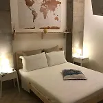 Oda ve Kahvaltı Garibaldi 4*