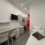 Garibaldi 4* Napoli