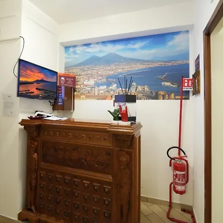 Bed and Breakfast Garibaldi Νάπολη